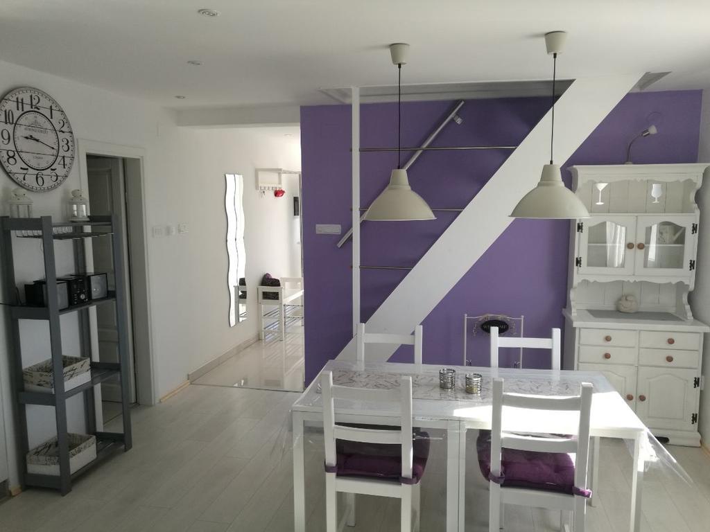 Apartments Lavarin Novi Vinodolski Exterior photo
