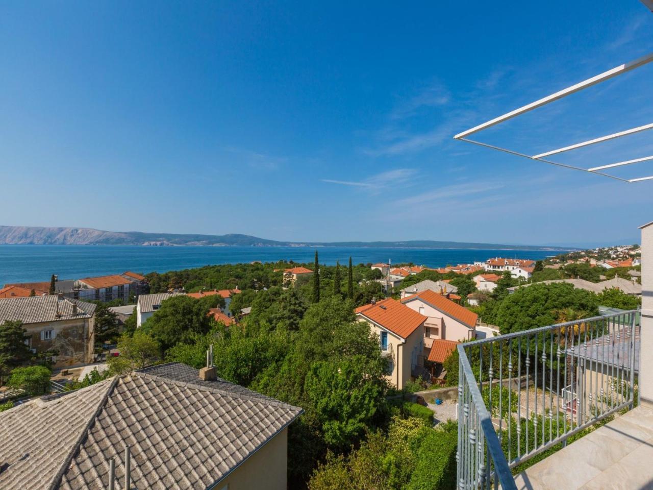 Apartments Lavarin Novi Vinodolski Exterior photo