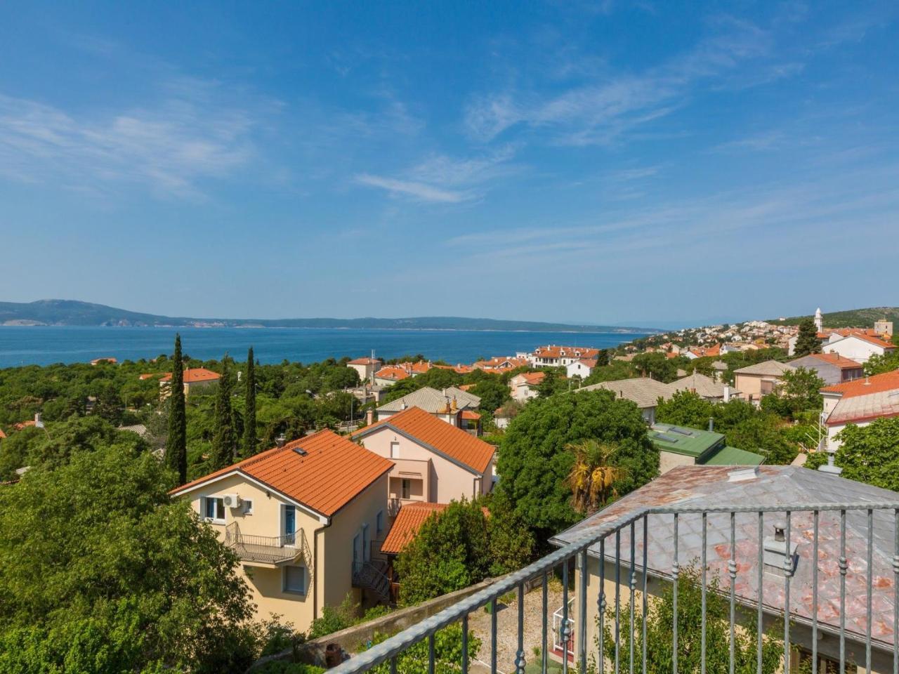 Apartments Lavarin Novi Vinodolski Exterior photo
